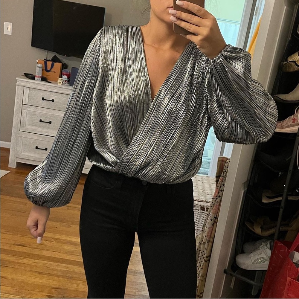 ASTR Silver Holiday Top size S